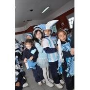 Los más pequeños celebraron el DIA DE LA BANDERA